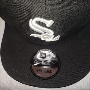 New Era 9Fifty Snapback Chicago White Socks Ball Cap Pre-loved Condition